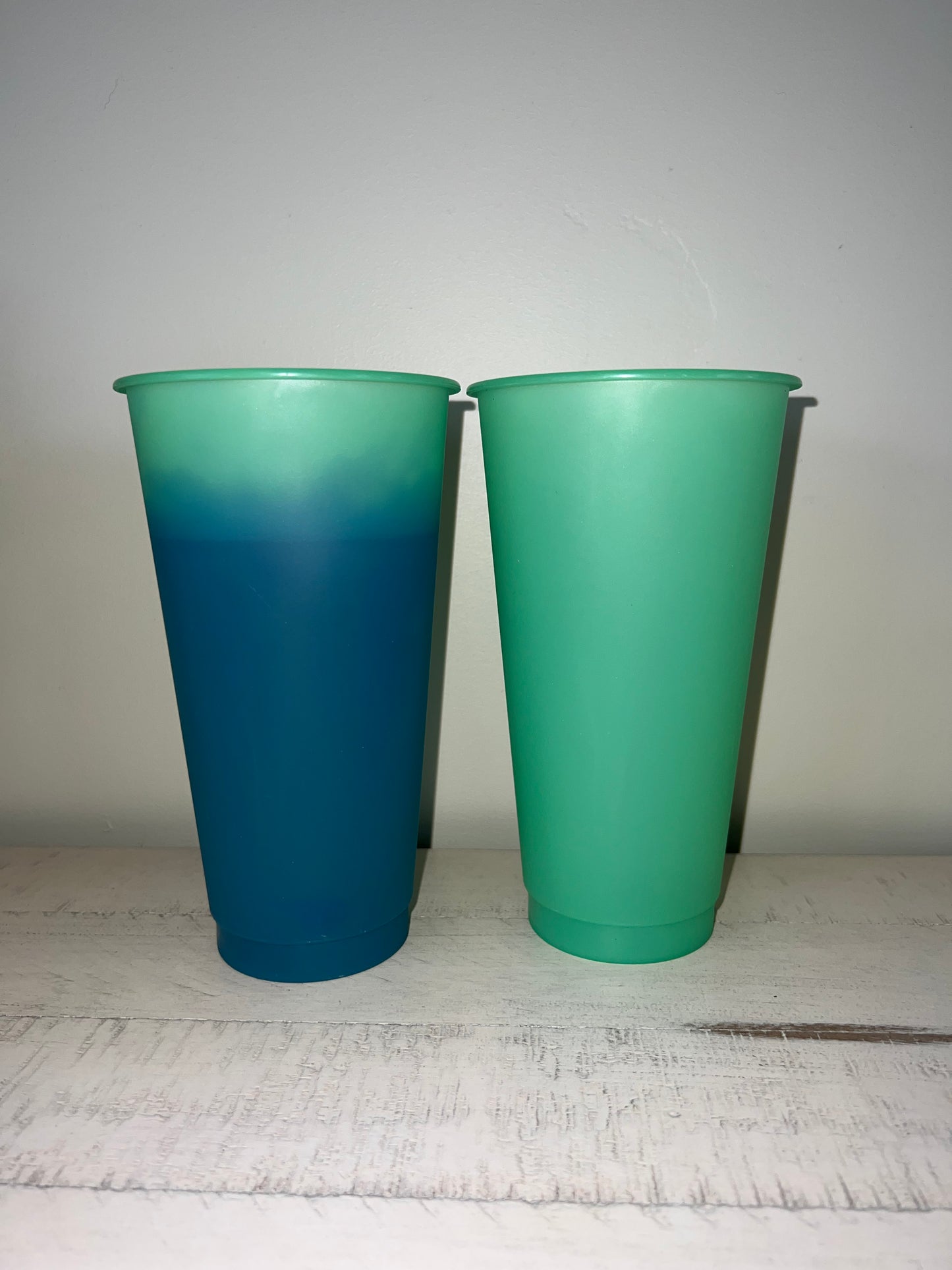 Messy Bun with Lashes 24 oz Tumbler